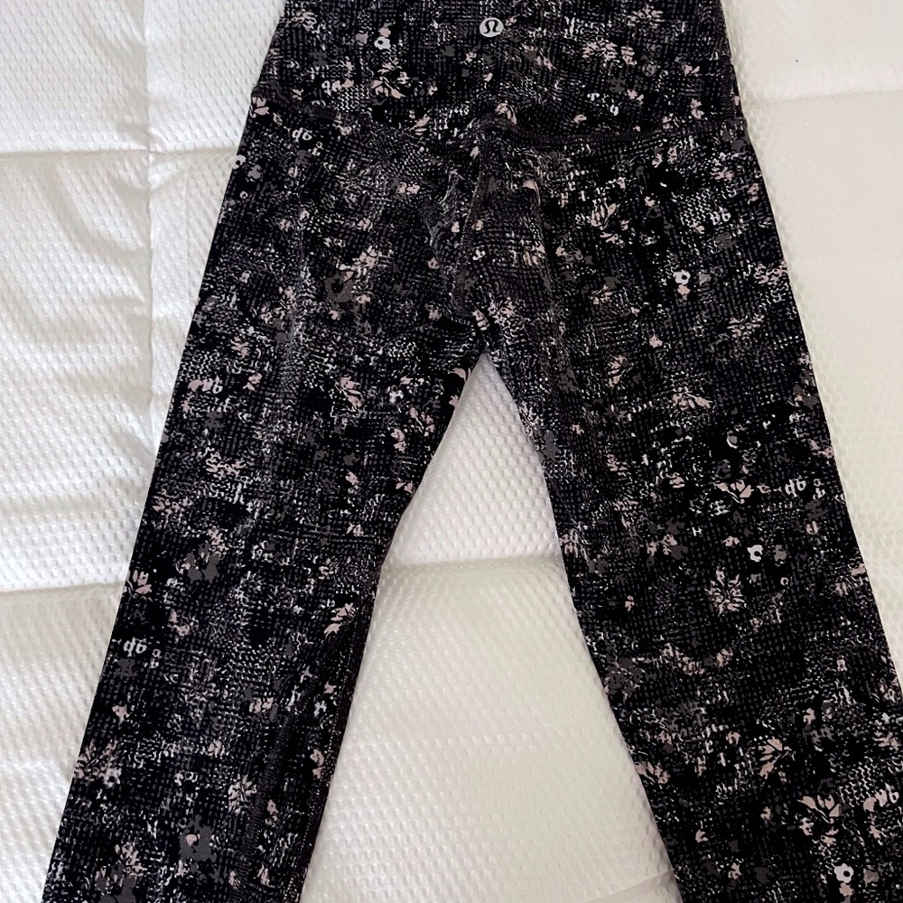 Lululemon Align 7/8 printed legging